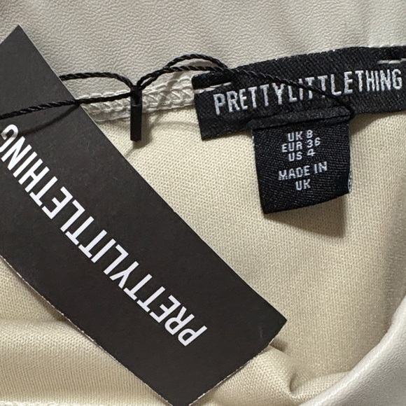 PrettyLittleThing Off-White Faux Leather Mini Skirt - Picture 3 of 6